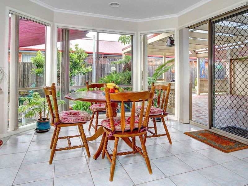 37 Woodlands Grove, Safety Beach VIC 3936