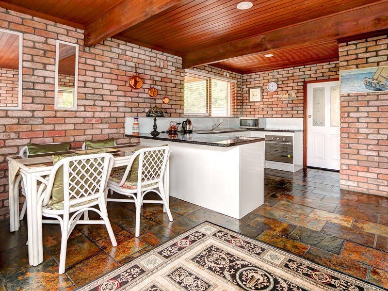 27 Seabrook Avenue, Rosebud VIC 3939