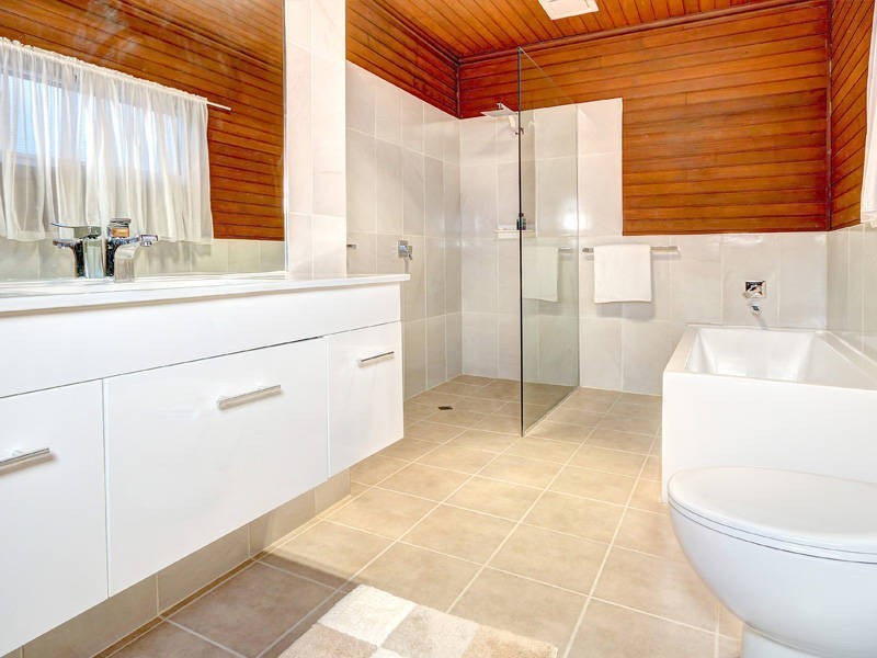 27 Seabrook Avenue, Rosebud VIC 3939