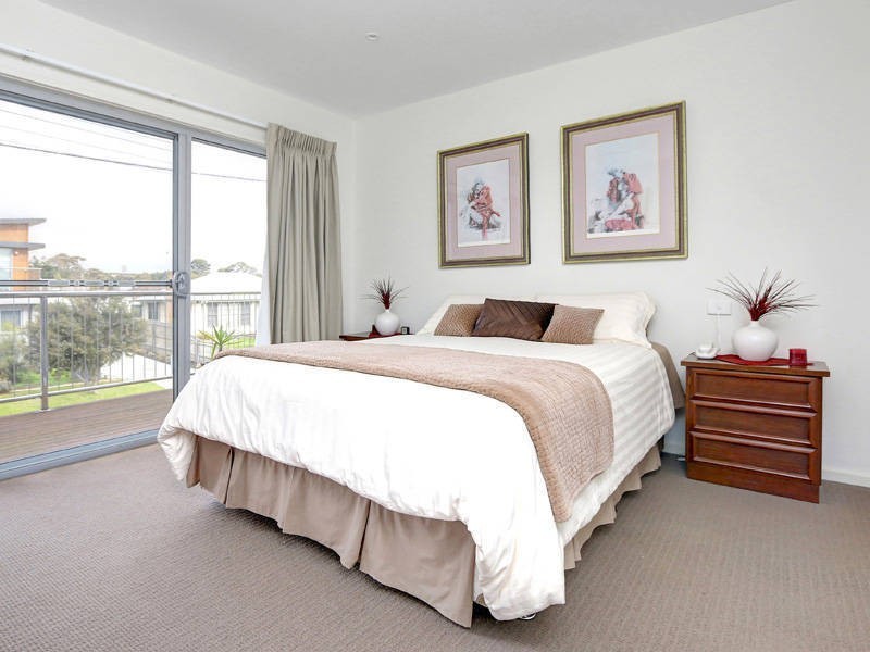 8a Grace Street, Rye VIC 3941