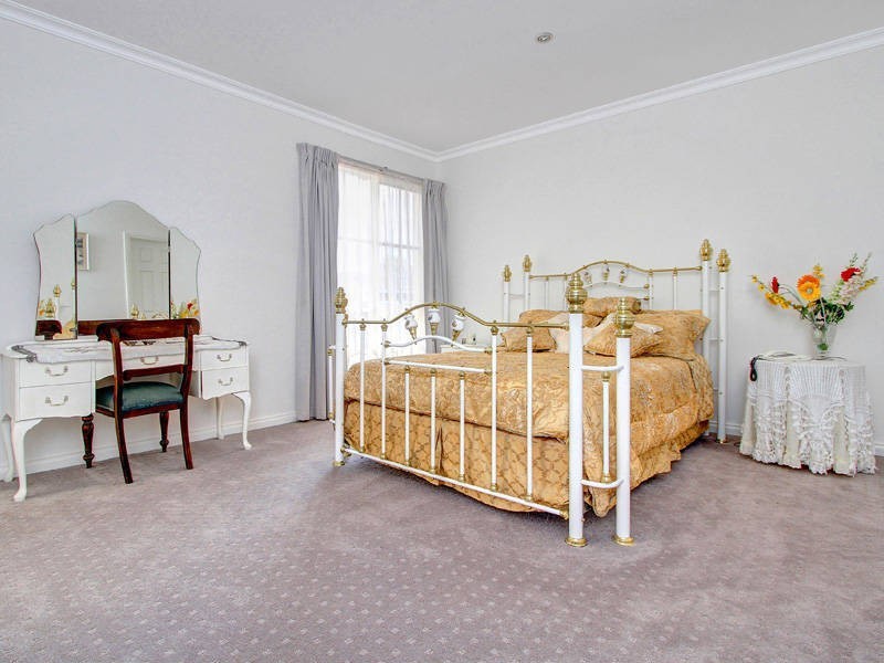 18 Dulnain Street, Mount Martha VIC 3934