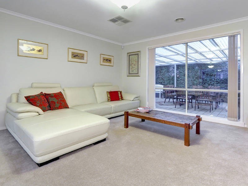 10 Lewana St, Rye VIC 3941