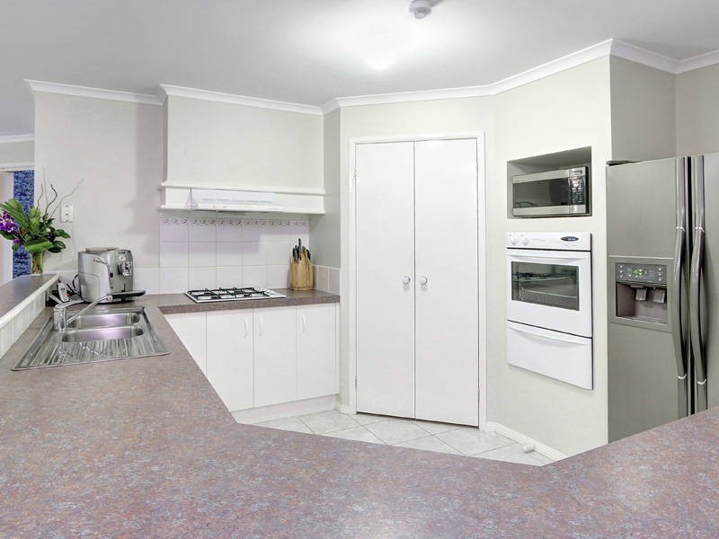 10 Lewana St, Rye VIC 3941