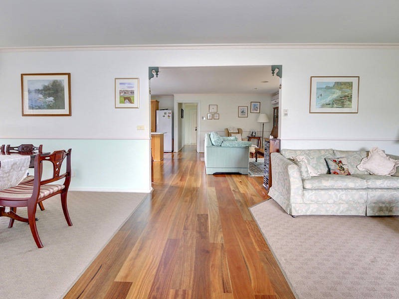 16 Golf Course Lane, Safety Beach VIC 3936