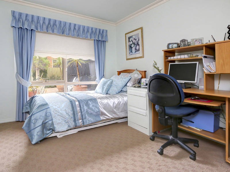 16 Golf Course Lane, Safety Beach VIC 3936