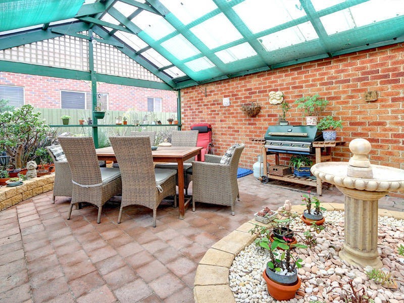 16 Golf Course Lane, Safety Beach VIC 3936