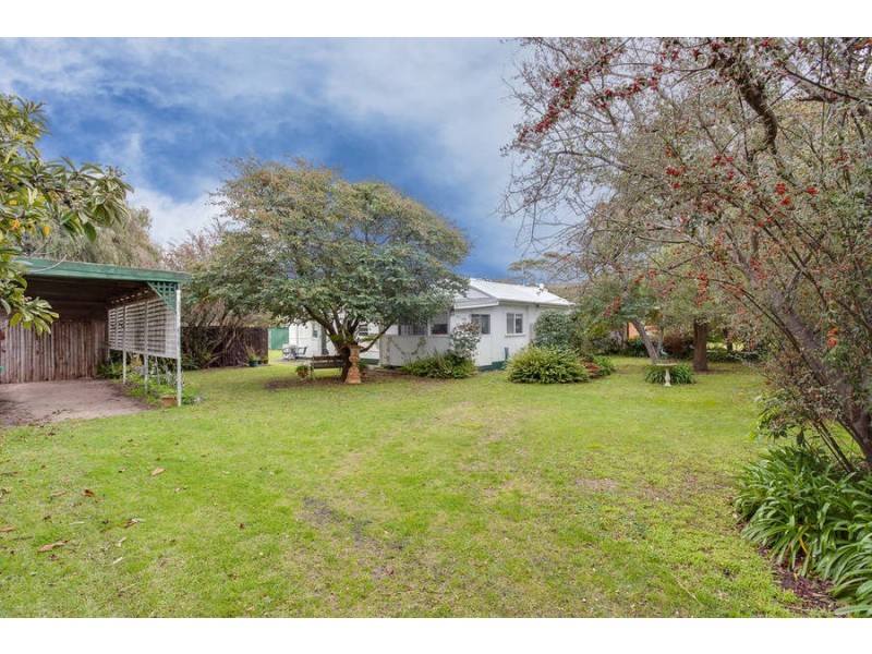 18 Laura Street, Tootgarook VIC 3941