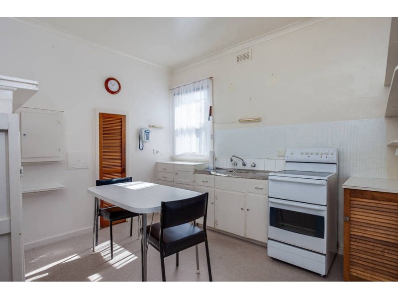 95  Ninth Avenue, Rosebud VIC 3939