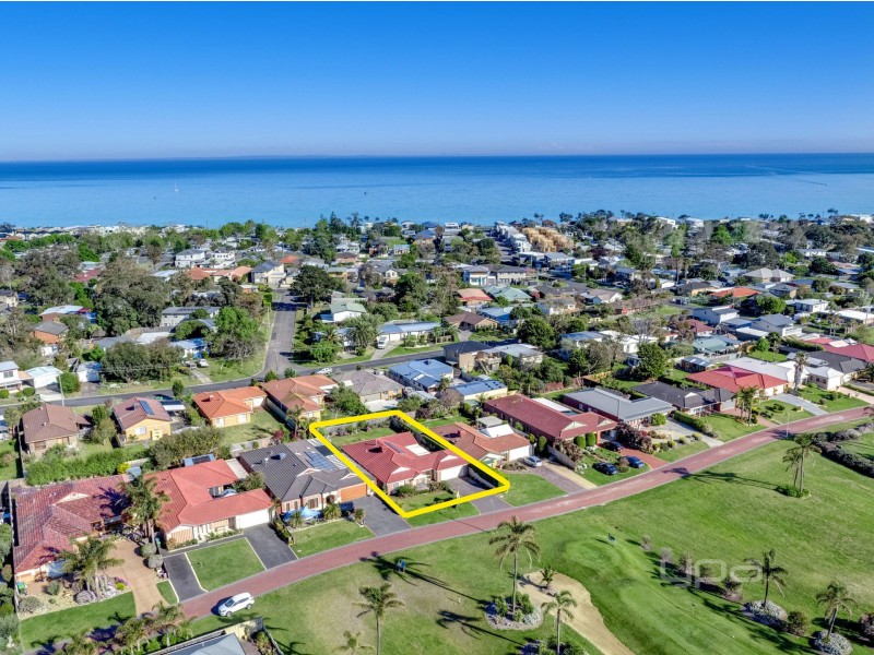 18 Golf Course Lane, Safety Beach VIC 3936