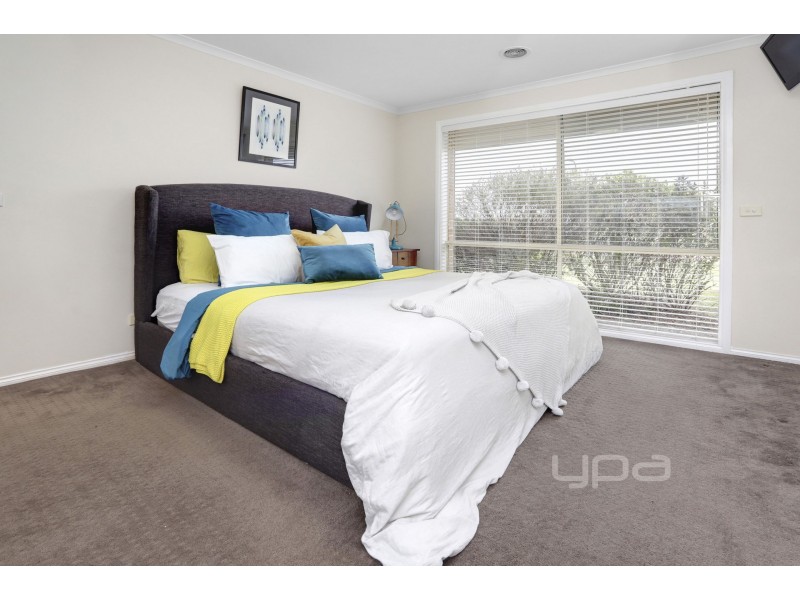 18 Golf Course Lane, Safety Beach VIC 3936