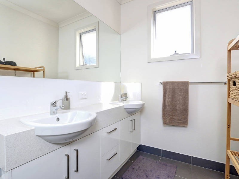 9/311 Dromana Parade, Safety Beach VIC 3936