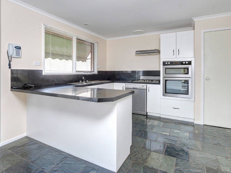 25 Bianca Drive, Aspendale Gardens VIC 3195