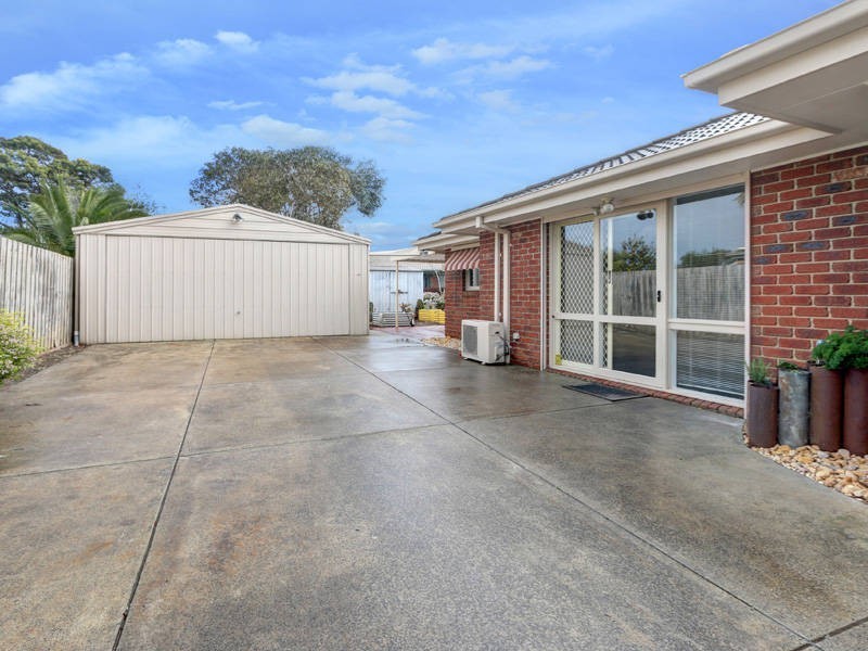 25 Bianca Drive, Aspendale Gardens VIC 3195