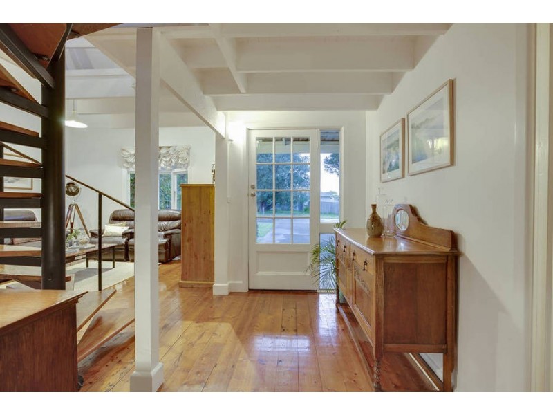 23 Weeroona Street, Rye VIC 3941