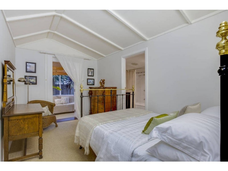 23 Weeroona Street, Rye VIC 3941