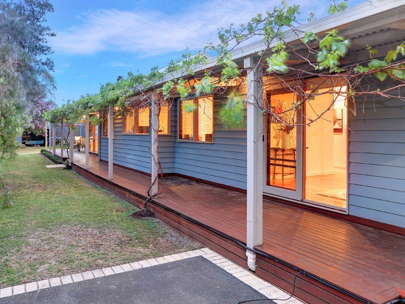 9 Russell Street, Tootgarook VIC 3941