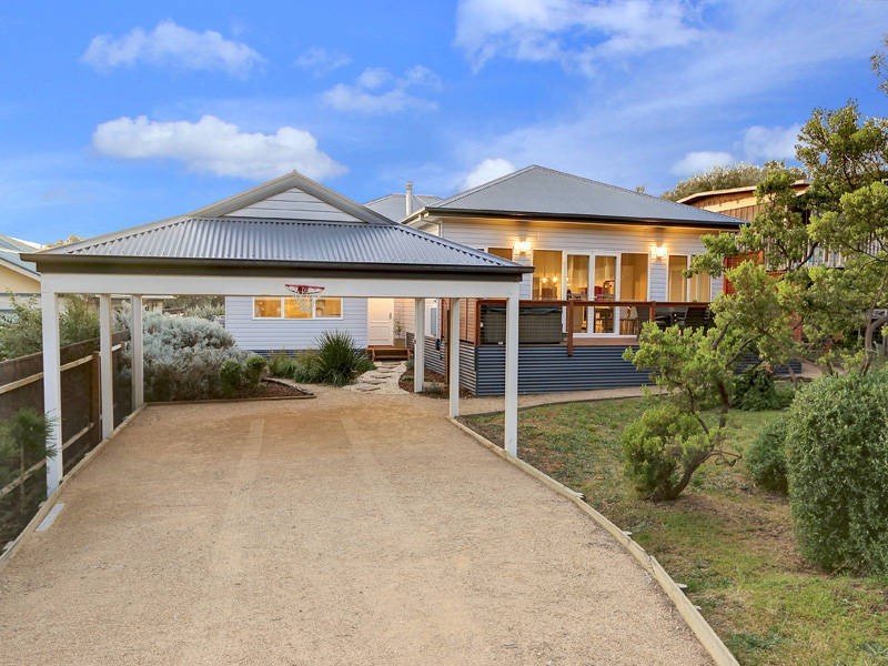 16 Andrea Street, Rye VIC 3941