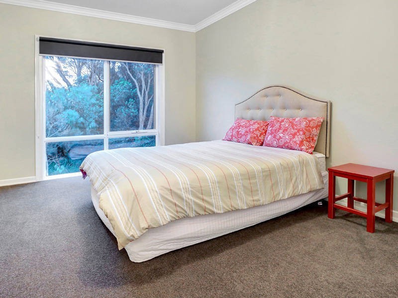 16 Andrea Street, Rye VIC 3941