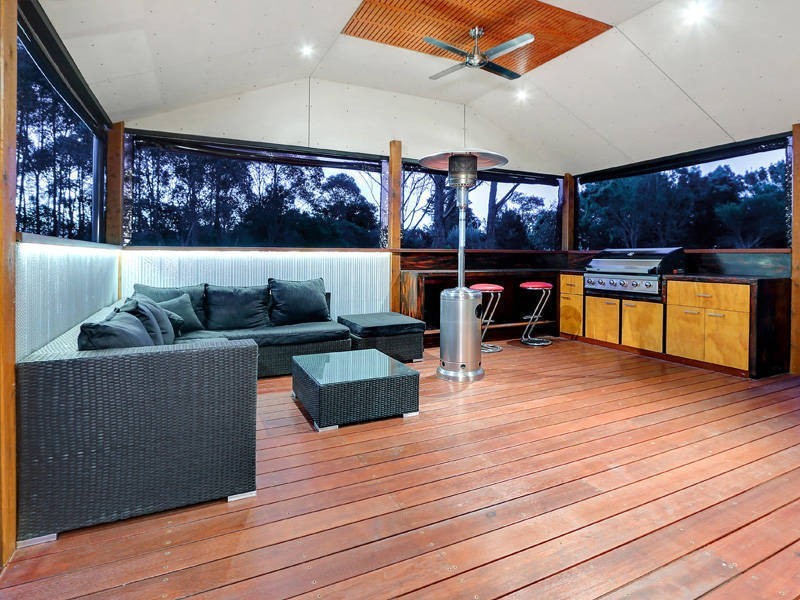 13 Peppermint Court, Rosebud VIC 3939