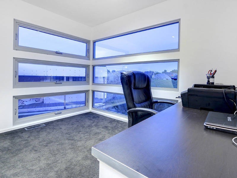 8 Lahinch Drive, Fingal VIC 3939