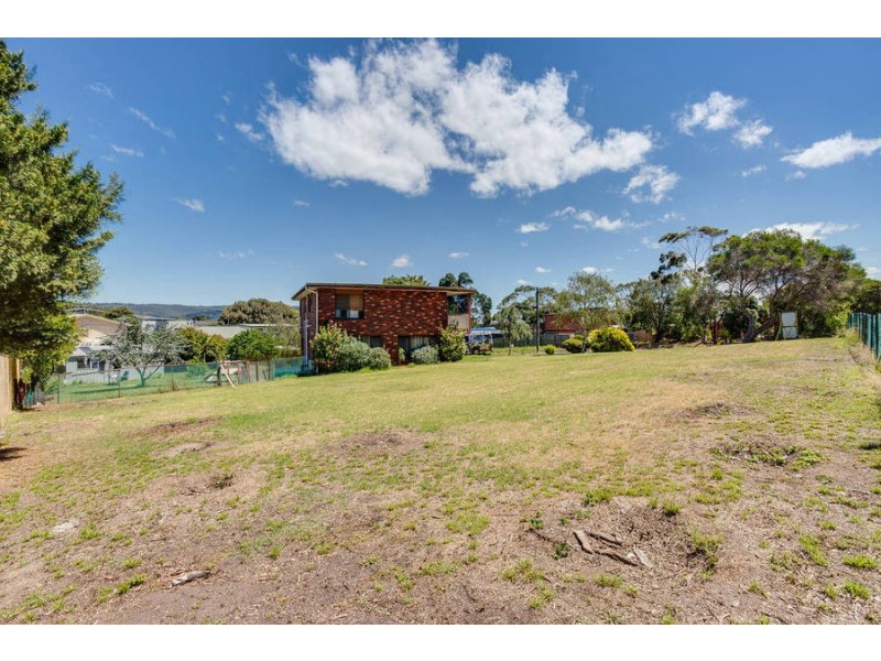 12 Omuna Court, Safety Beach VIC 3936