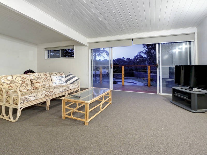 216 – 220 Dundas Street, Rye VIC 3941