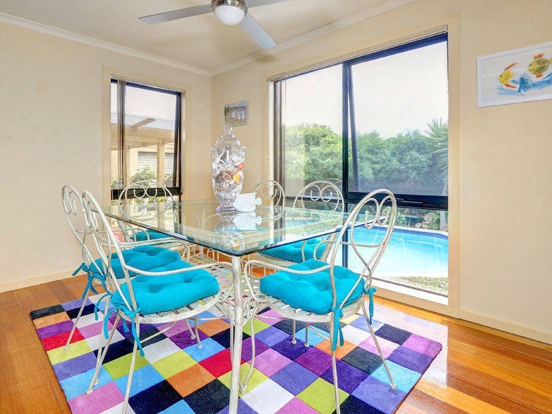 16 Fairway Circle, Safety Beach VIC 3936