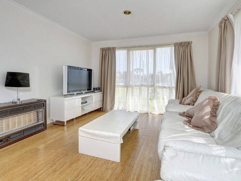 6 Lyme Court, Rosebud West VIC 3940