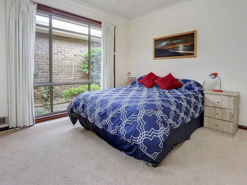 42 Country Club Drive, Safety Beach VIC 3936