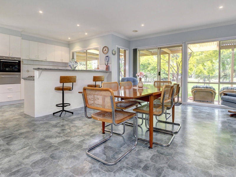 49 Palm Tree Drive, Safety Beach VIC 3936