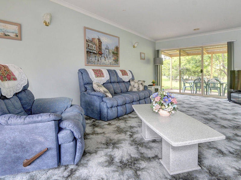 49 Palm Tree Drive, Safety Beach VIC 3936