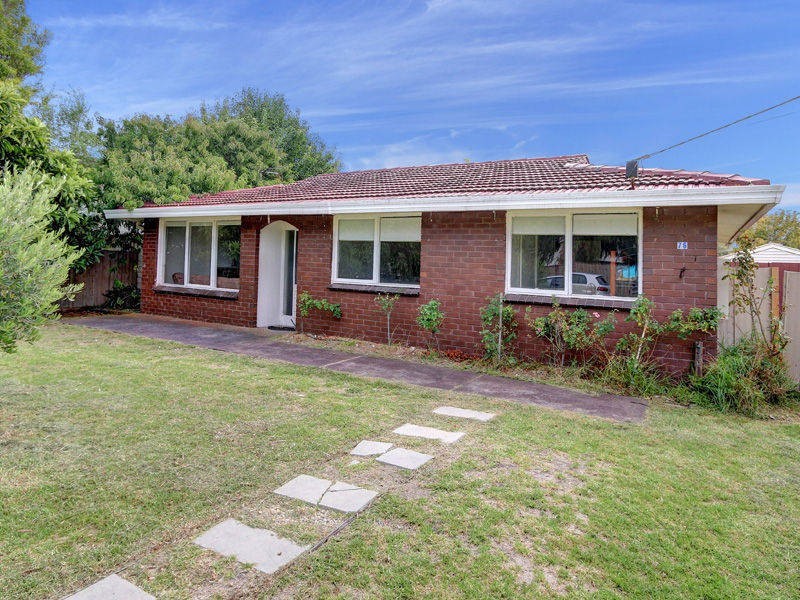 76 Guest Street, Tootgarook VIC 3941