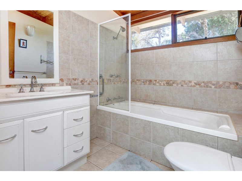 10 Chenier Street, Rye VIC 3941