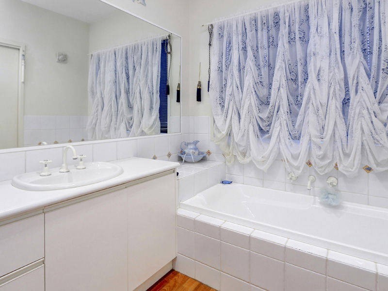 9 Seaview Close, Rosebud VIC 3939