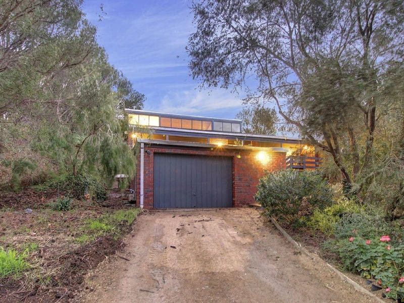 12 Fairhills Drive, Rye VIC 3941