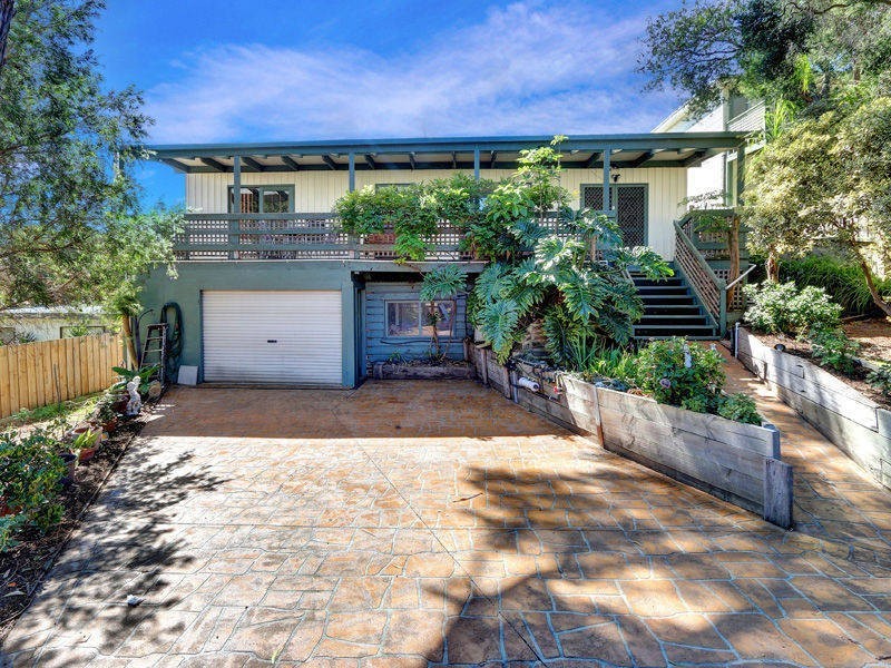 7 Leawarra Street, Rye VIC 3941