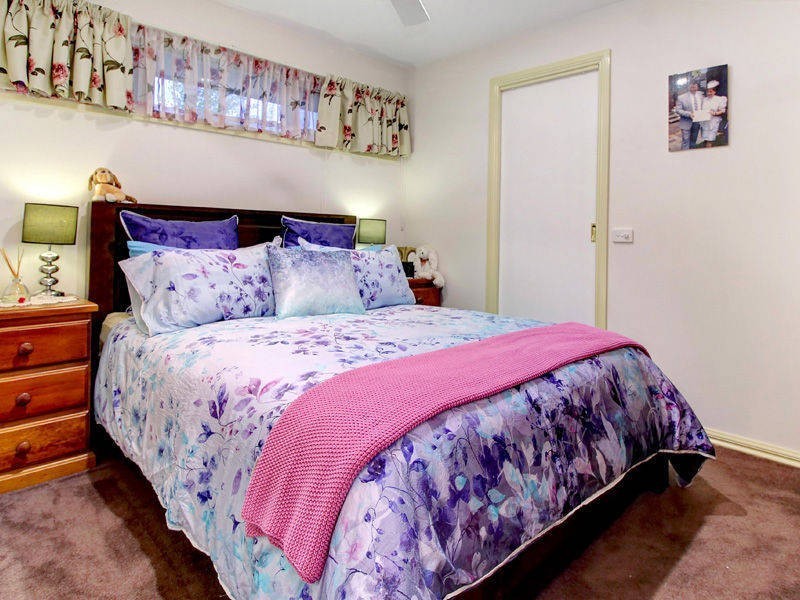 18 Warrain Avenue, Rosebud VIC 3939