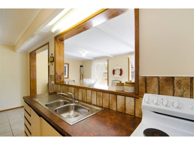 6 Wingara Drive, Rosebud West VIC 3940