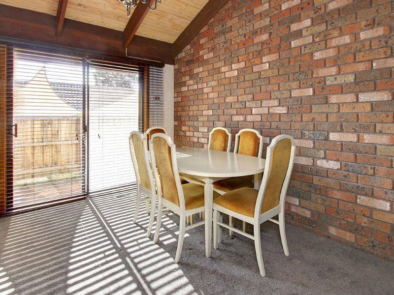 10 Anne Street, Rosebud VIC 3939