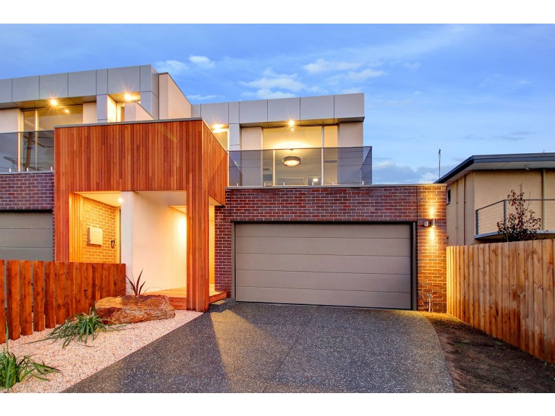 18 Nepean Highway, Dromana VIC 3936