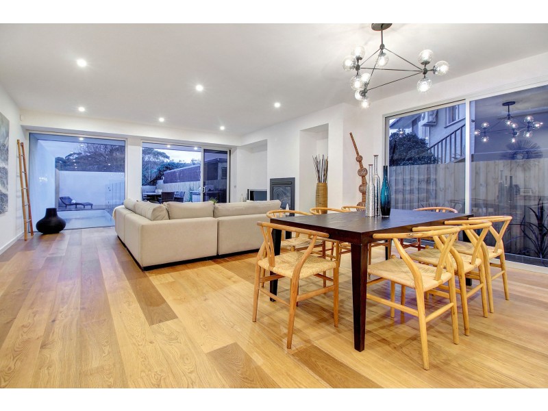 18 Nepean Highway, Dromana VIC 3936