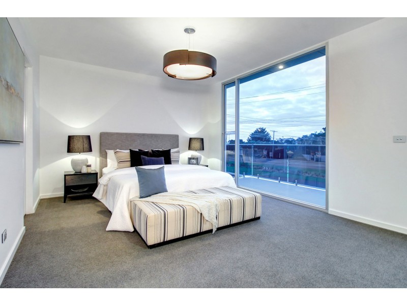 18 Nepean Highway, Dromana VIC 3936