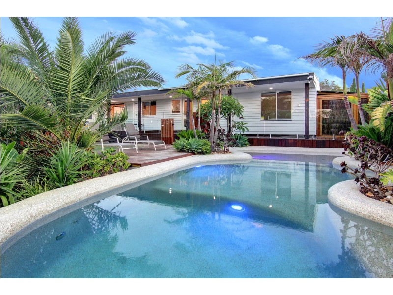 10 Como Avenue, Rye VIC 3941