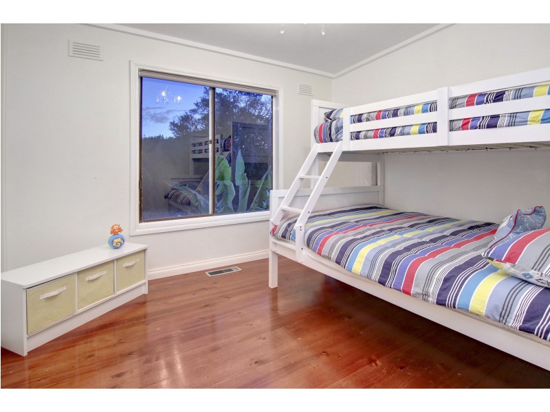 10 Como Avenue, Rye VIC 3941