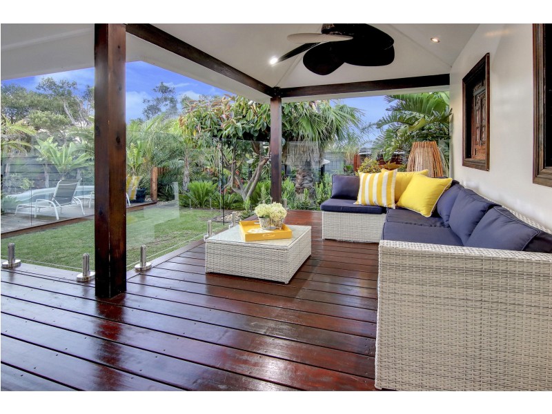 10 Como Avenue, Rye VIC 3941