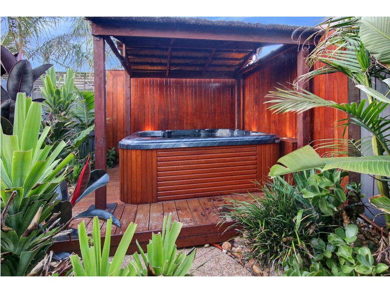 10 Como Avenue, Rye VIC 3941