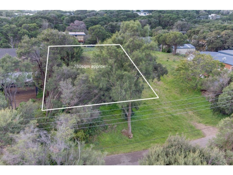 14 Niblick Street, Rye VIC 3941