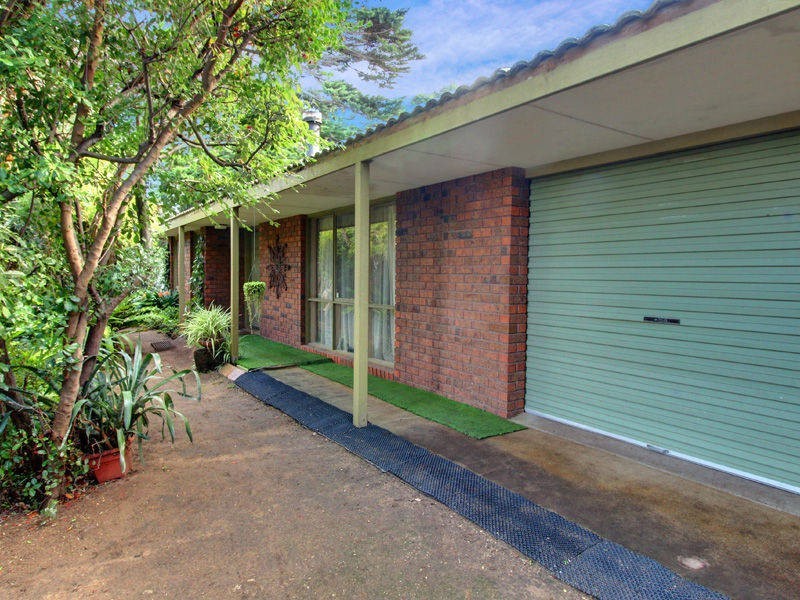 32 Heather Avenue, Sorrento VIC 3943