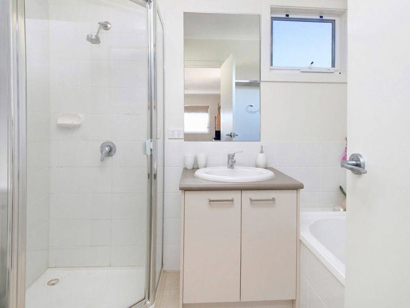 9/102a Country Club Drive, Safety Beach VIC 3936