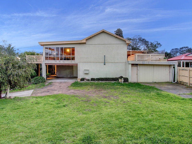 15 Golf Parade, Rye VIC 3941